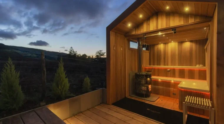 3320848937_w640_h640_3320848937